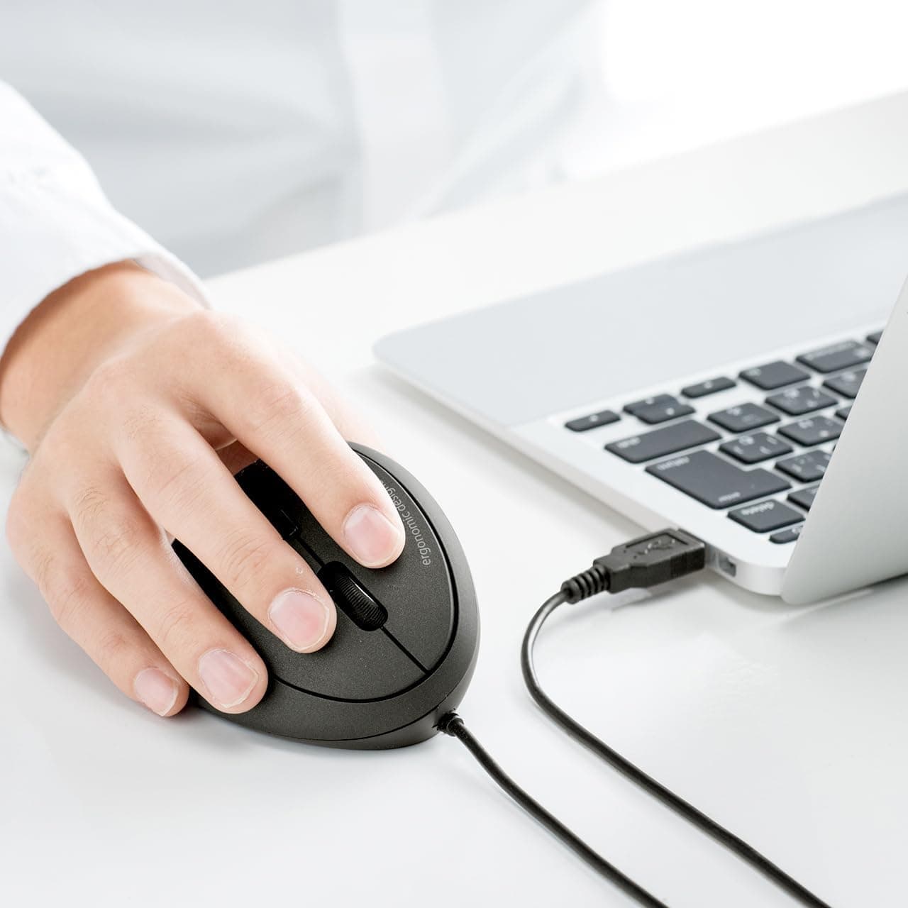 SANWA Wired Ergonomic Mouse, Vertical Mouse for Small & Medium Hands, Black, from the listing